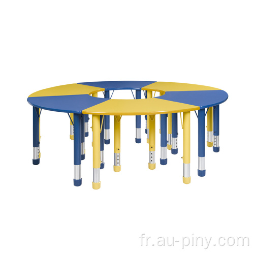 Table de maternelle en plastique coloré